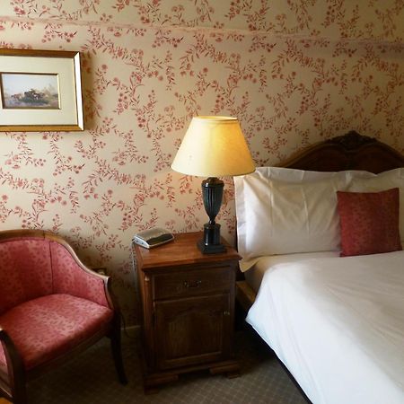 The Bear Hotel Devizes Bilik gambar