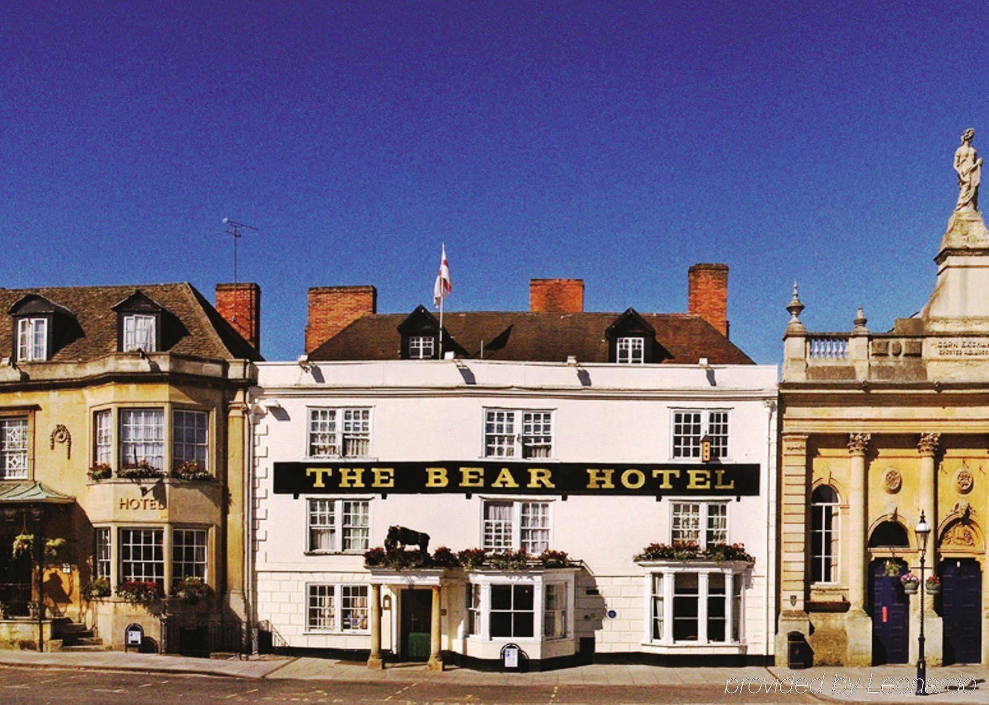 The Bear Hotel Devizes Luaran gambar