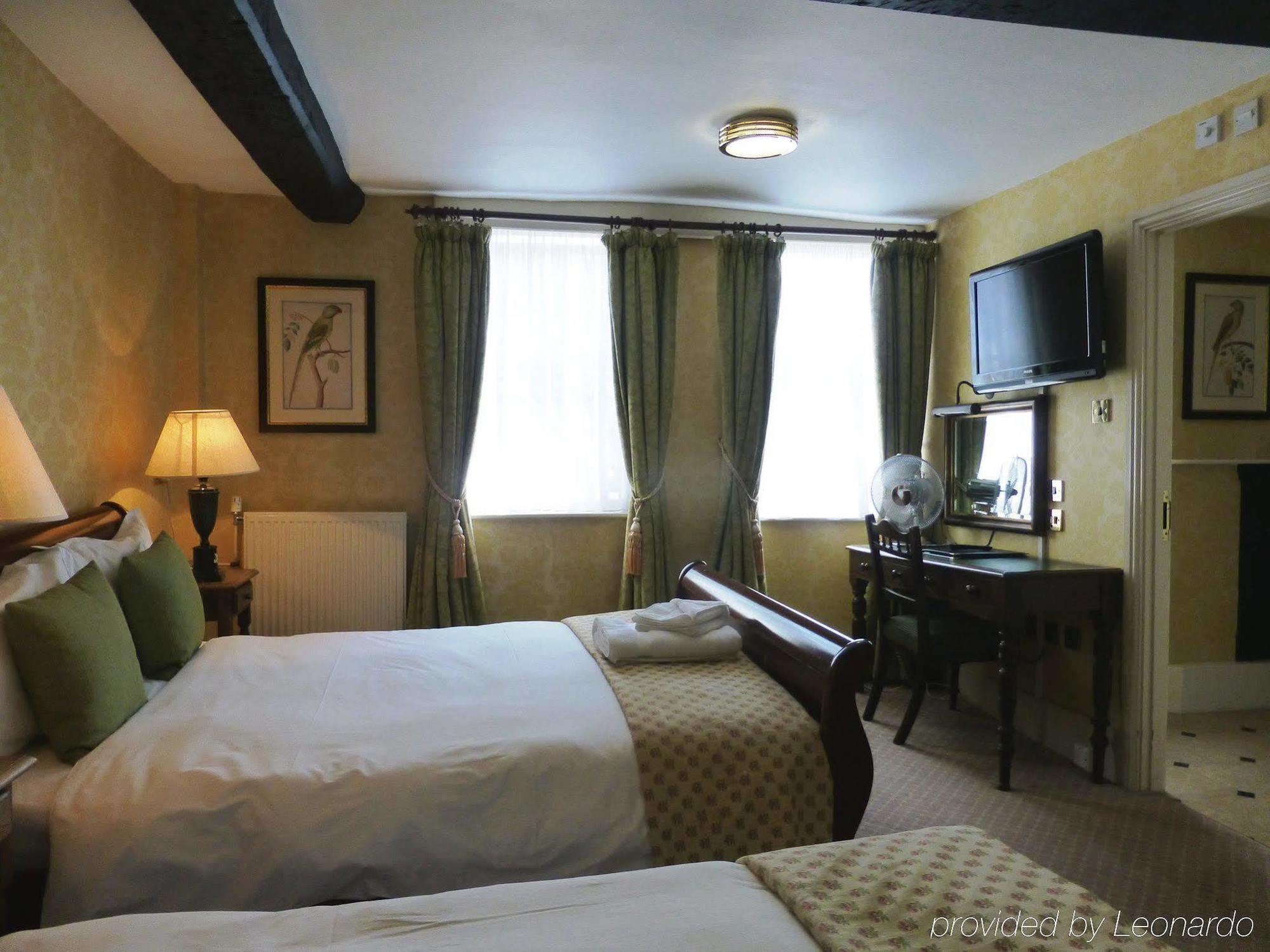 The Bear Hotel Devizes Luaran gambar